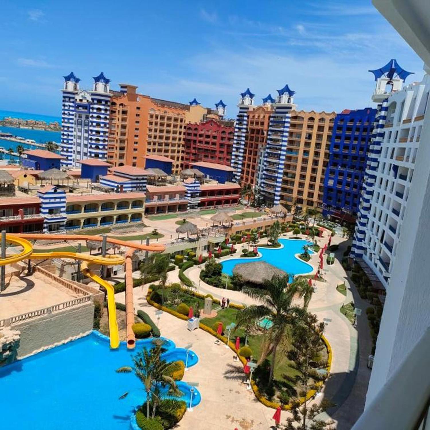 سي فيو بورتو مارينا - Porto Marina Sea View Апартаменти Ель-Аламейн