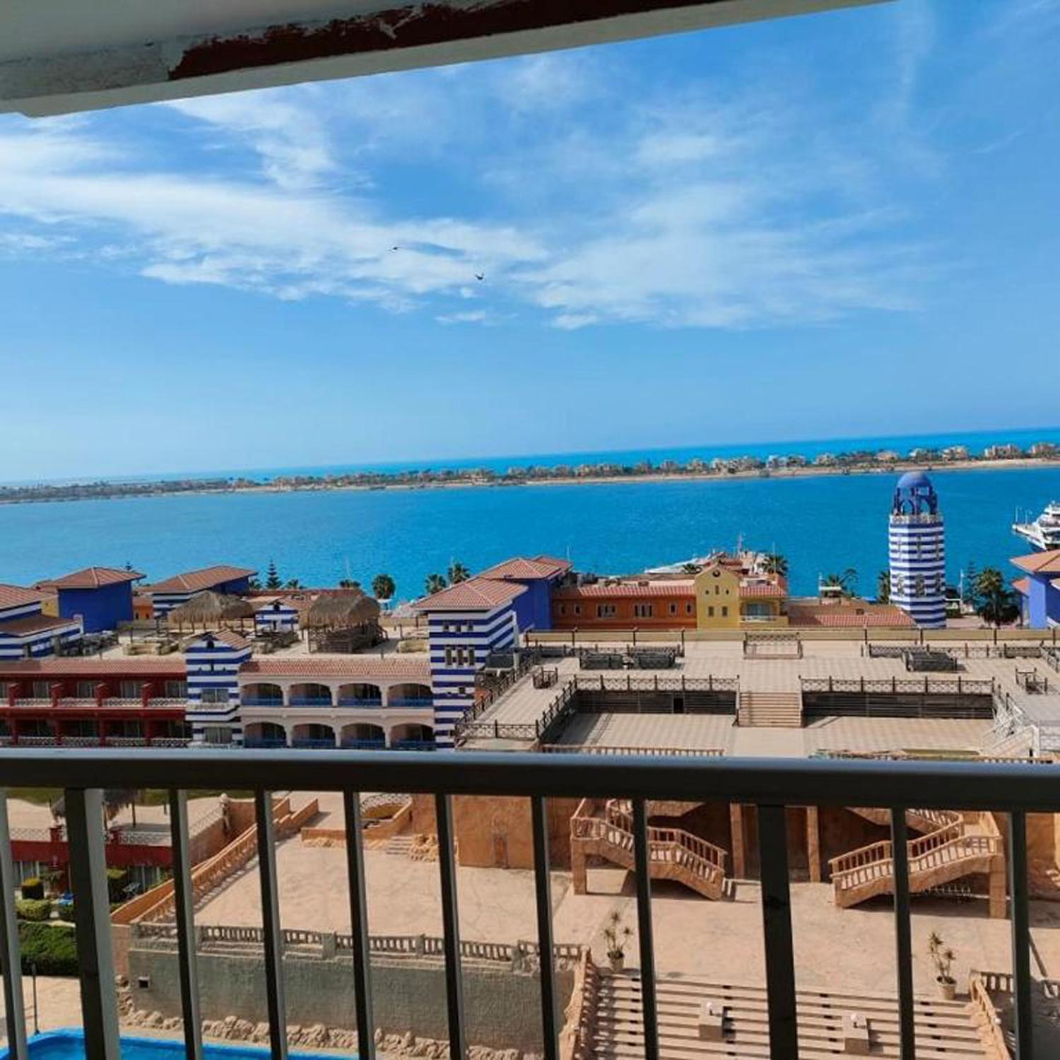 سي فيو بورتو مارينا - Porto Marina Sea View Апартаменти Ель-Аламейн